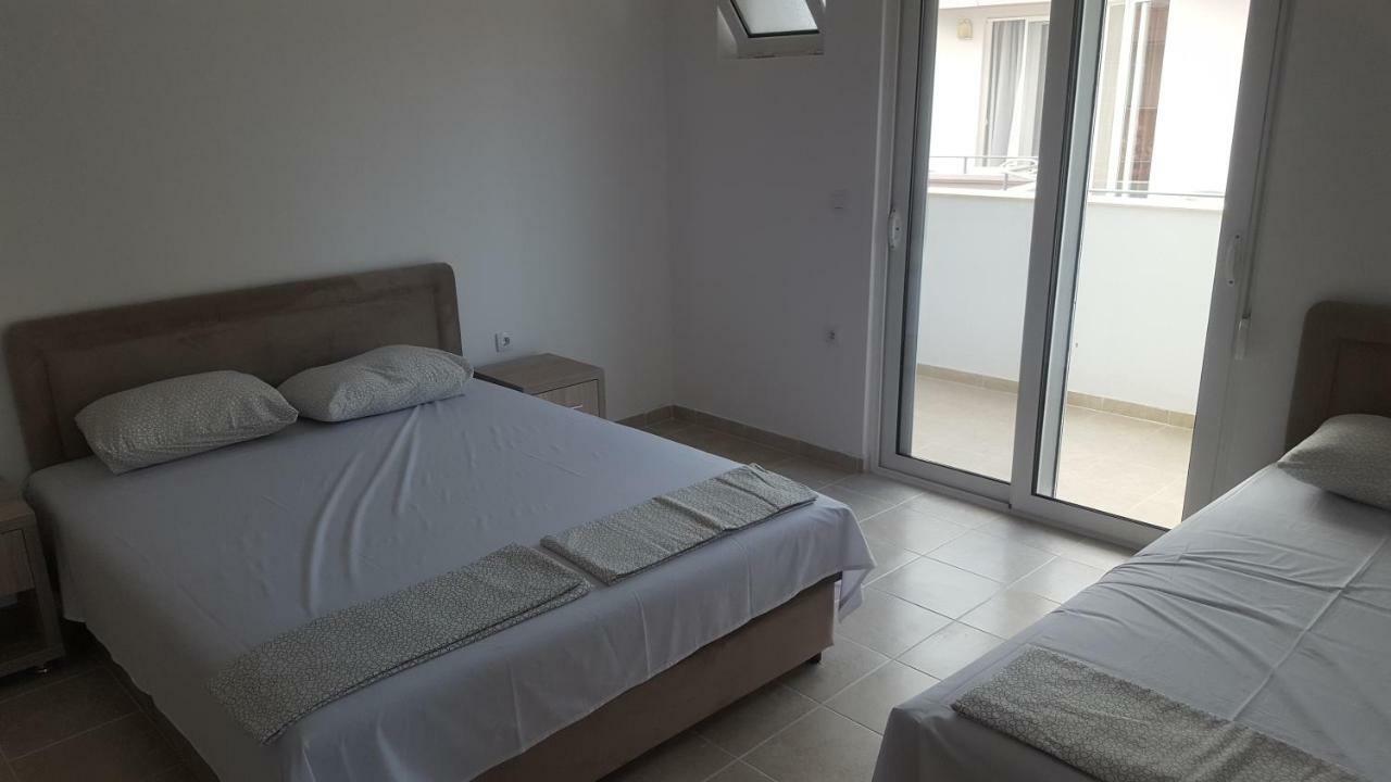 Ulcin Relax Apartments & Rooms Улцинь Экстерьер фото
